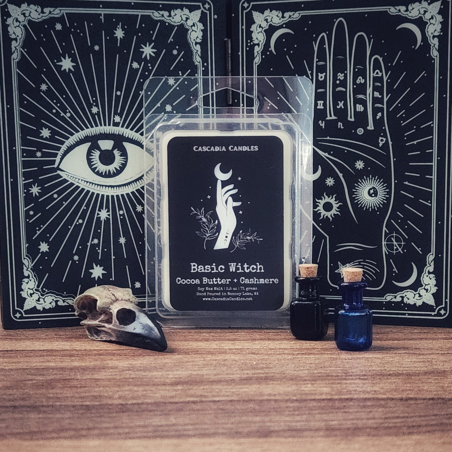 Basic Witch wax melt, front view